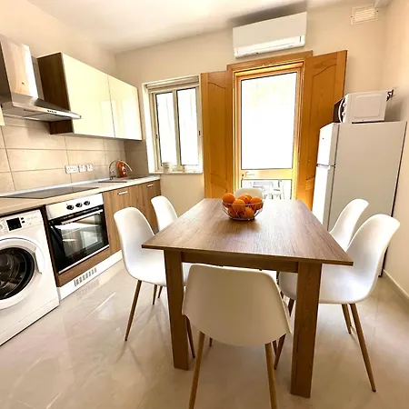 Appartement Domisol Duplex Near Sea St. Paul's Bay