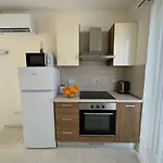 Domisol Duplex Near Sea Apartment St. Paul's Bay