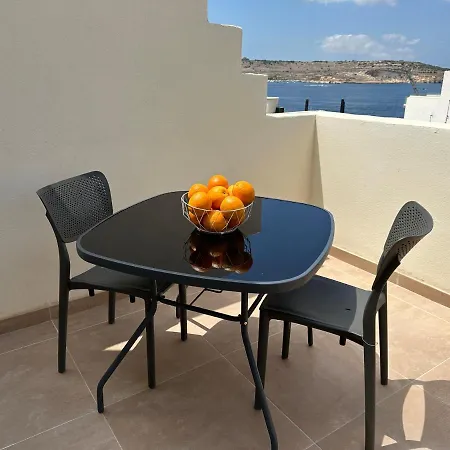 Domisol Duplex Near Sea * St Paul's Bay