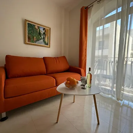 Domisol Duplex Near Sea St. Paul's Bay