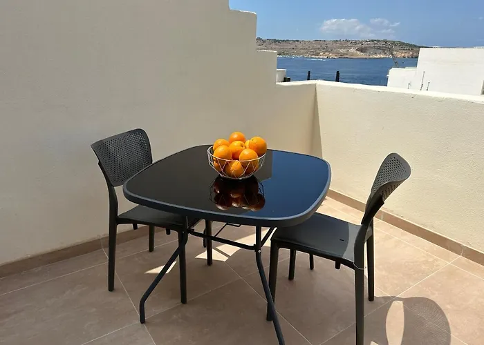 Domisol Duplex Near Sea * St Paul's Bay