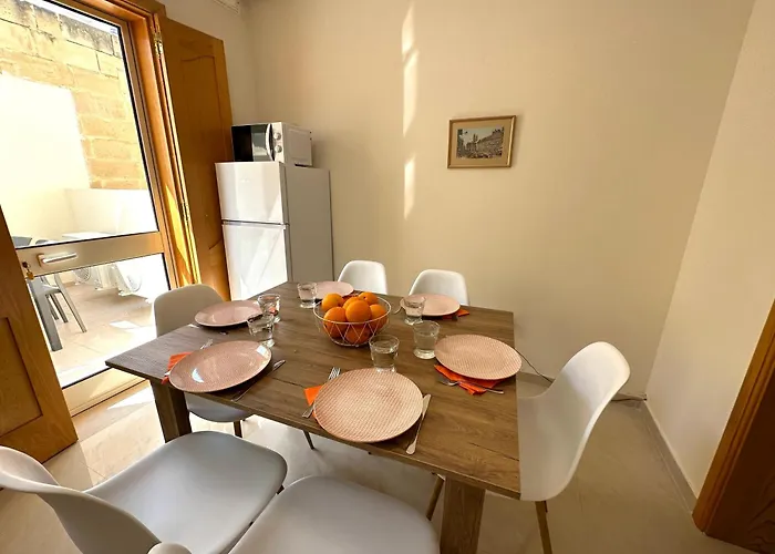 Domisol Duplex Near Sea Apartamento St Paul's Bay